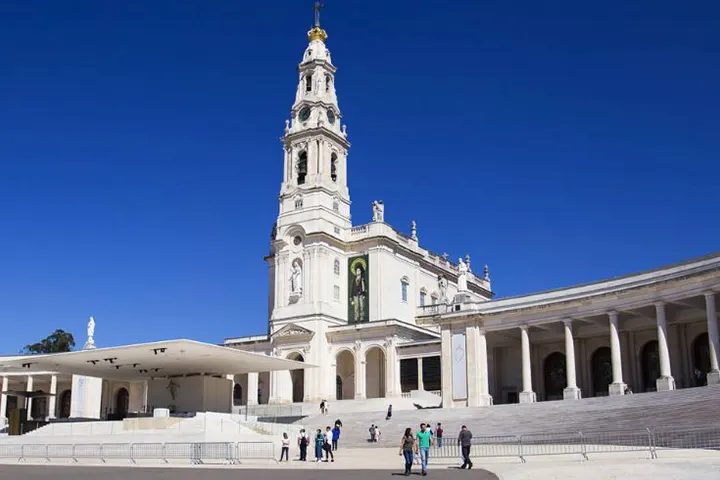 Half-day small-group tour of Fátima from Lisbon