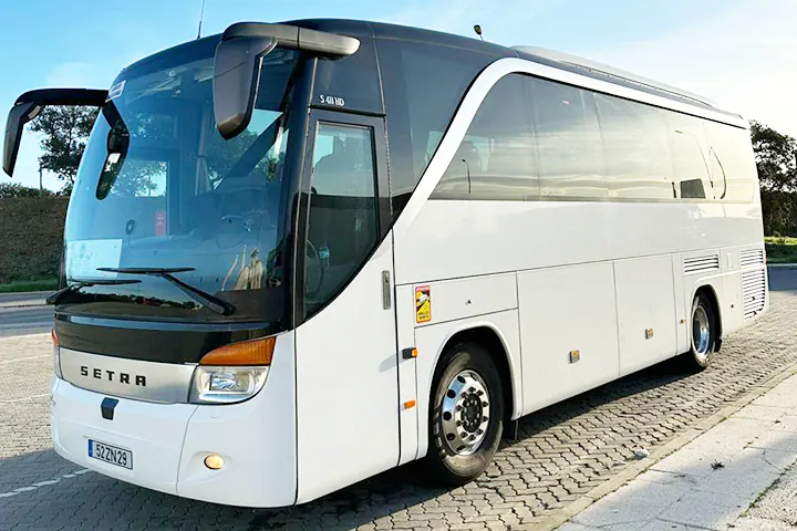 Bus